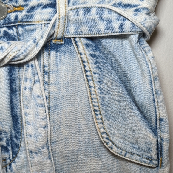 Blank NYC Paper Bag Waist Jean Shorts Ultra High Rise Belted Women's Size 28" - Picture 2 of 7